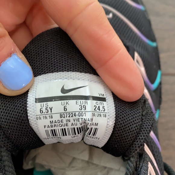 Nike AirMax Plus TN HAVE A NIKE DAY 2019 Sneakers - Picture 7 of 9